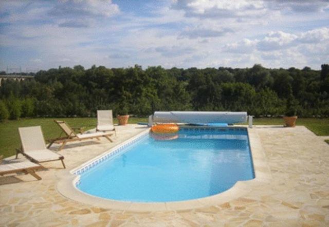 Ferme De La Canardiere Chantilly Exterior photo